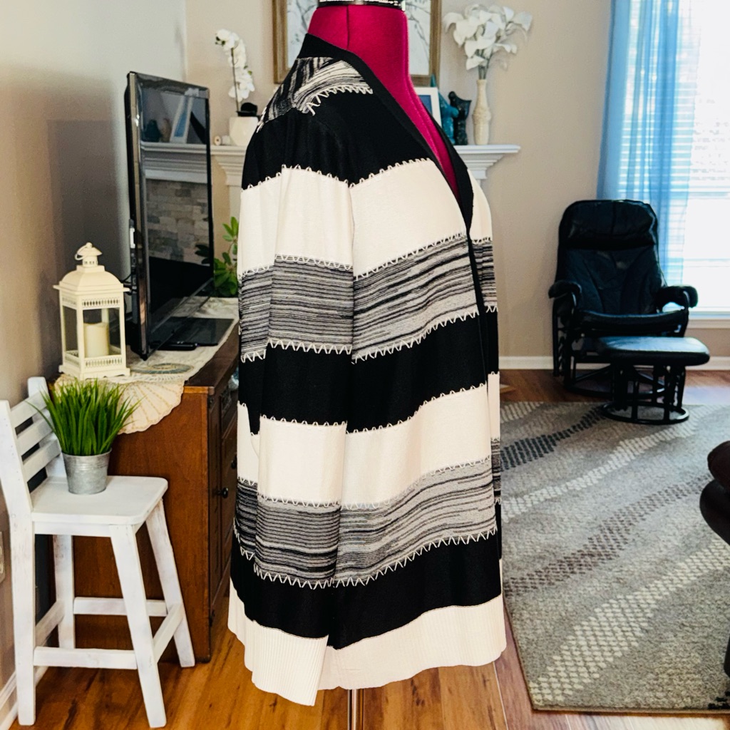 89th Madison New Women Striped Open Front Black White Cardigan Sweater, 2x — image 5 of 8